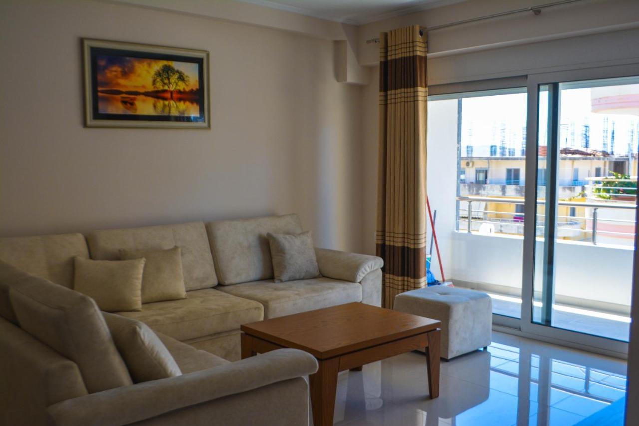 Ersid Apartaments In The Centre Sarandë Exteriör bild